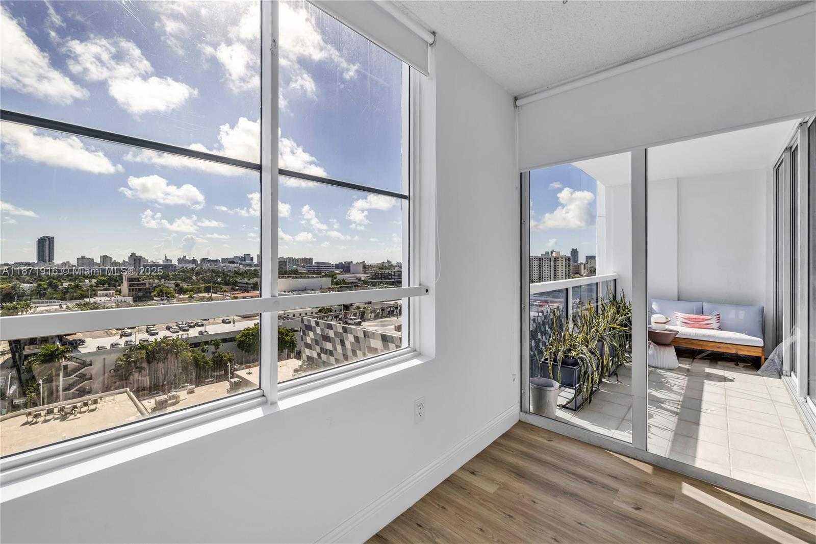 Small Image of 1900 SUNSET HARBOUR DR #1205/7, Miami Beach Number 8