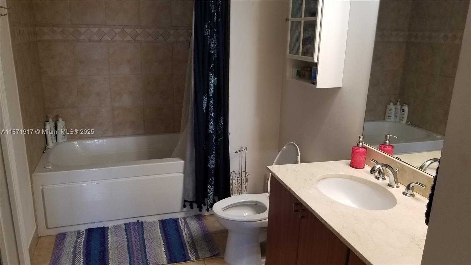 Small Image of 888 SOUTH DOUGLAS RD #1213, Coral Gables Number 14