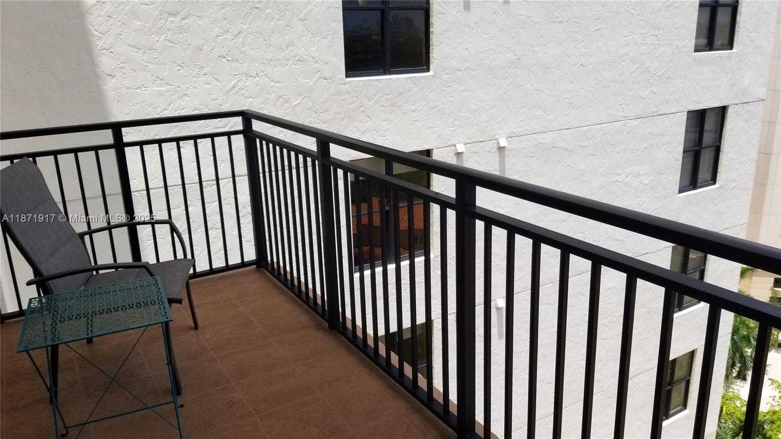 Small Image of 888 SOUTH DOUGLAS RD #1213, Coral Gables Number 18