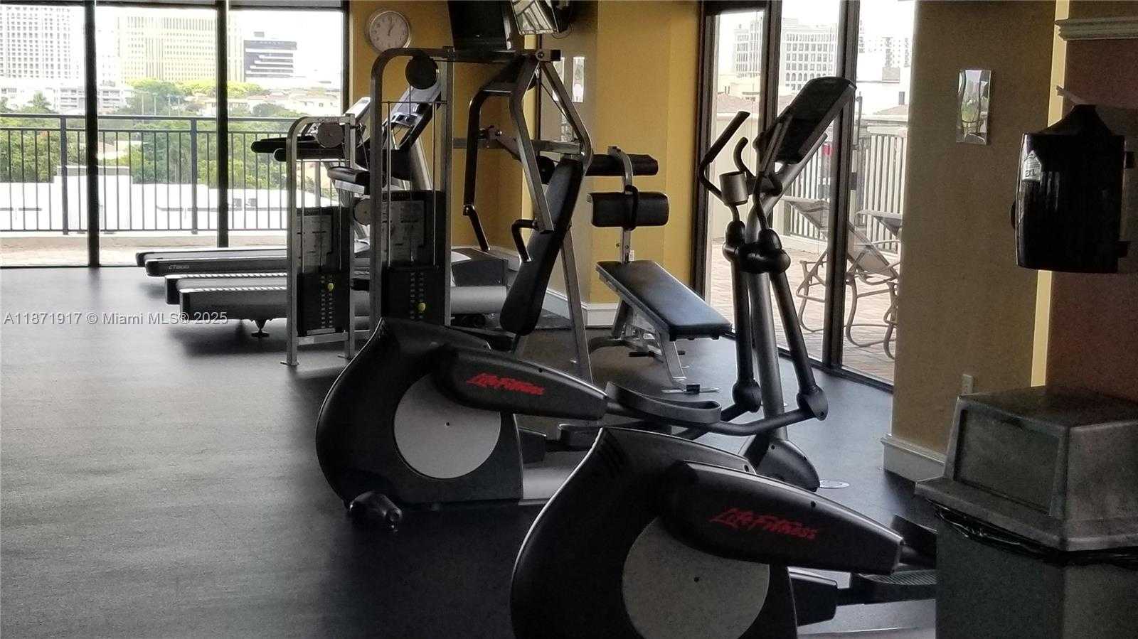 Small Image of 888 SOUTH DOUGLAS RD #1213, Coral Gables Number 29