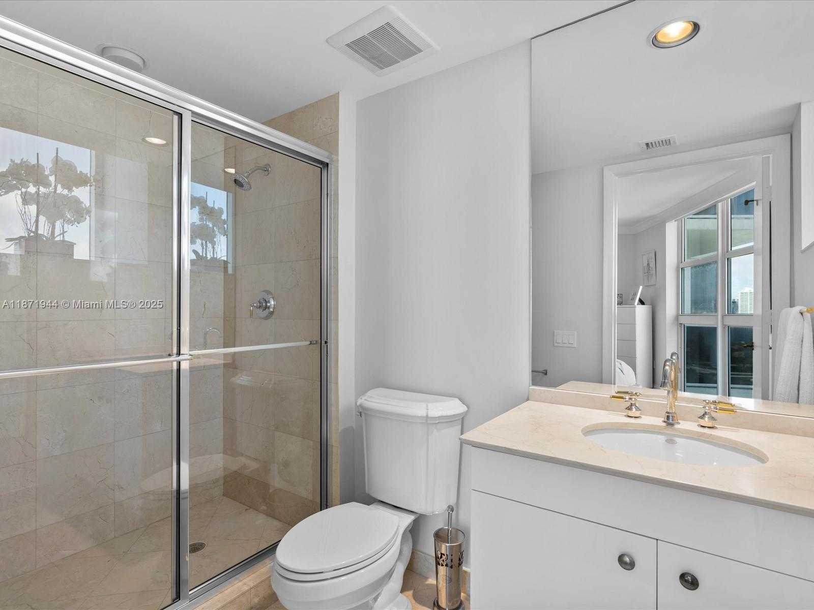 Small Image of 19111 COLLINS AVE #1406, Sunny Isles Beach Number 20