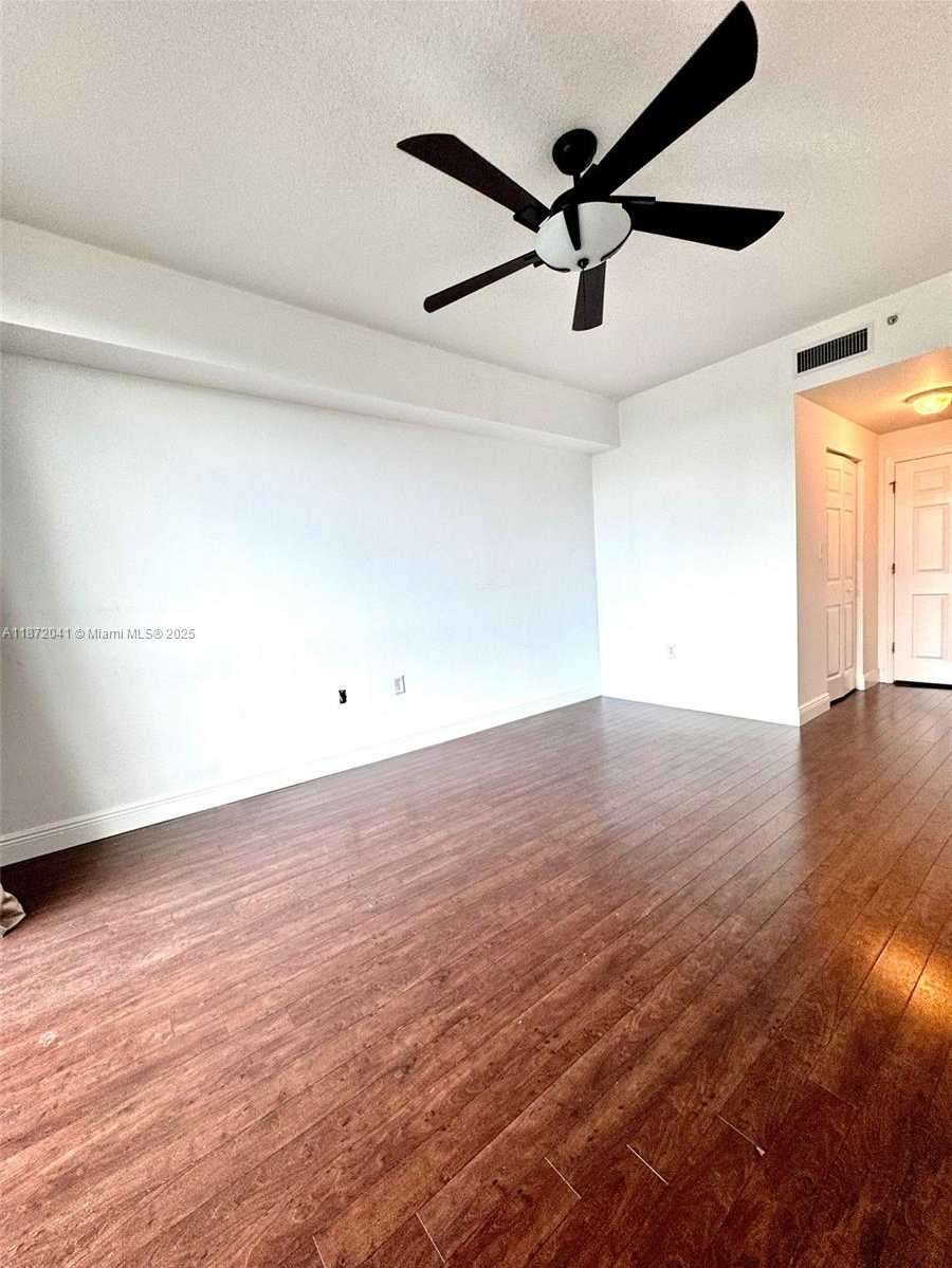 Small Image of 140 SOUTH DIXIE HWY #513, Hollywood Number 10