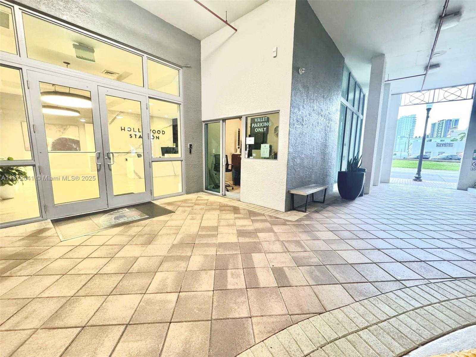 Small Image of 140 SOUTH DIXIE HWY #513, Hollywood Number 18