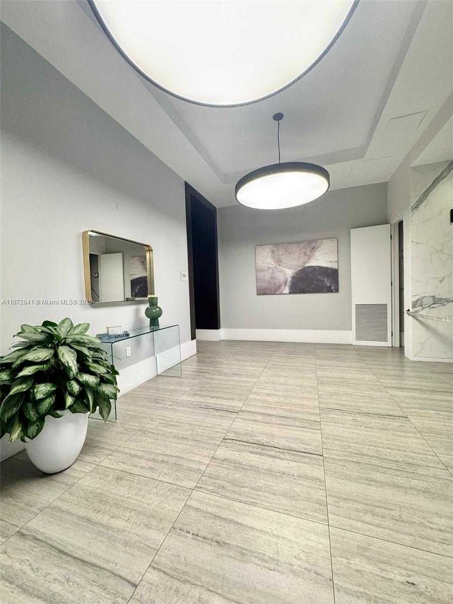 Small Image of 140 SOUTH DIXIE HWY #513, Hollywood Number 21