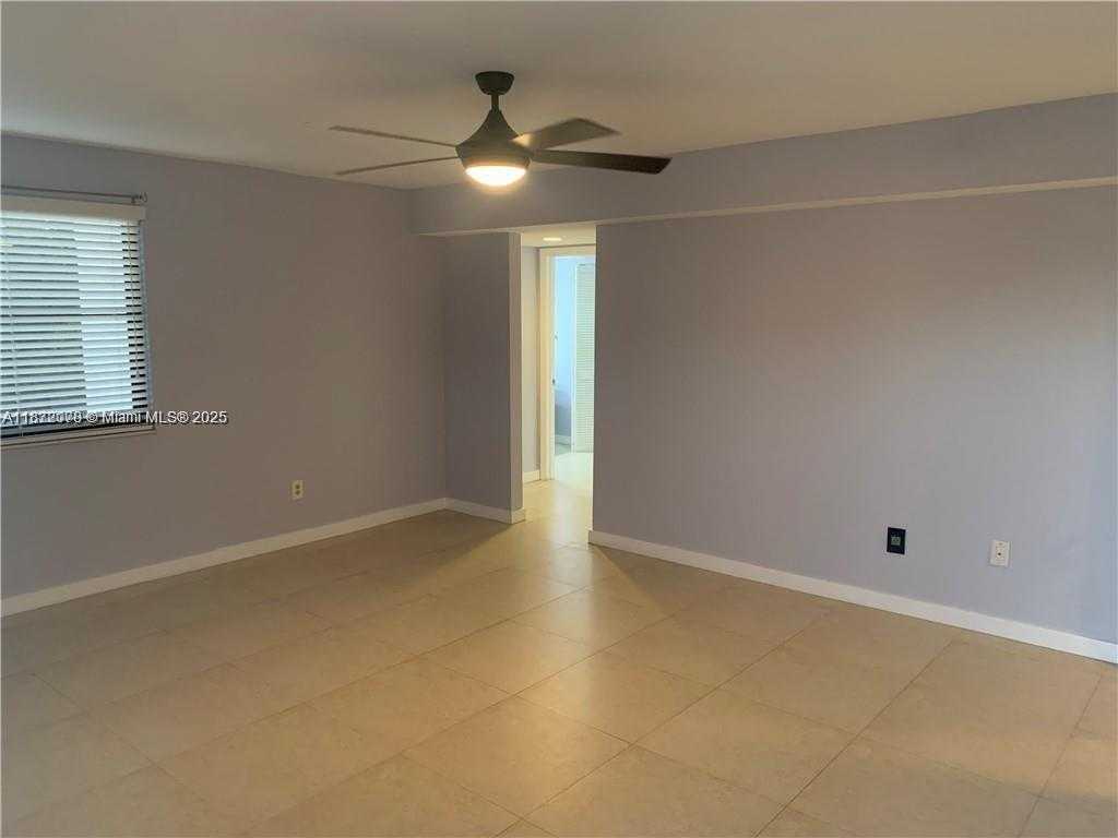 Small Image of 16171 BLATT BLVD #413, Weston Number 14