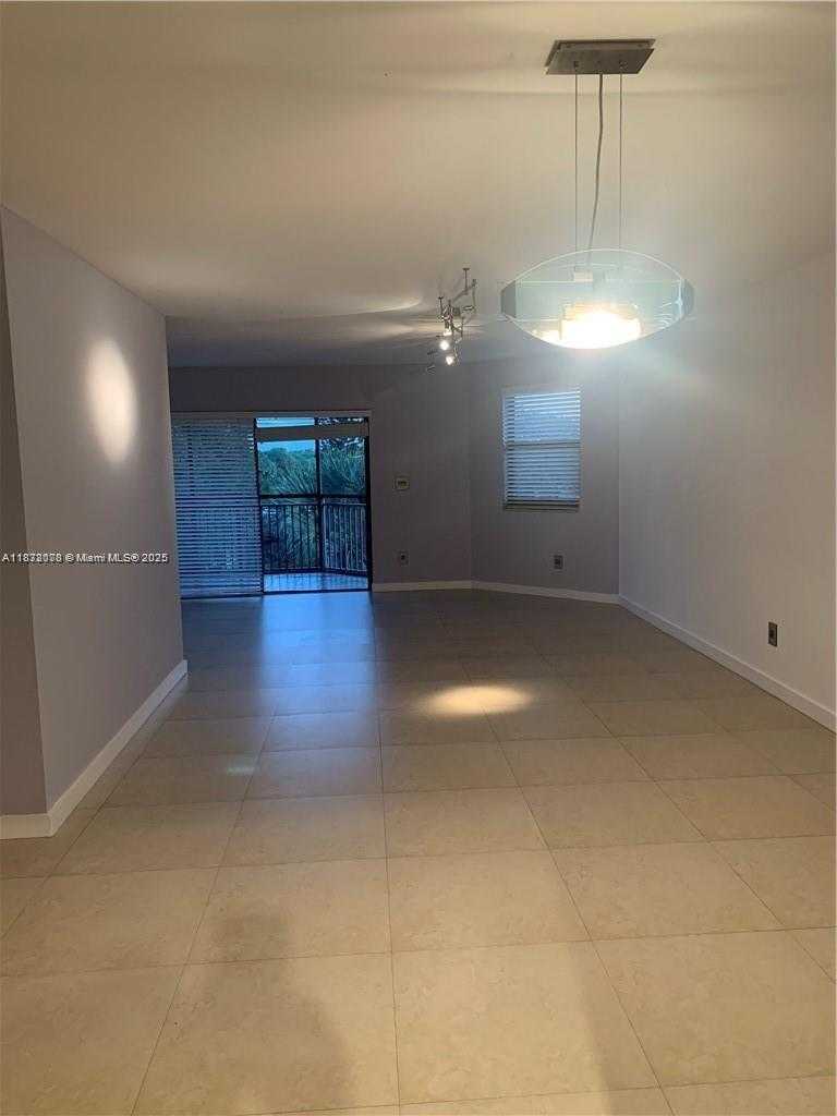 Small Image of 16171 BLATT BLVD #413, Weston Number 15