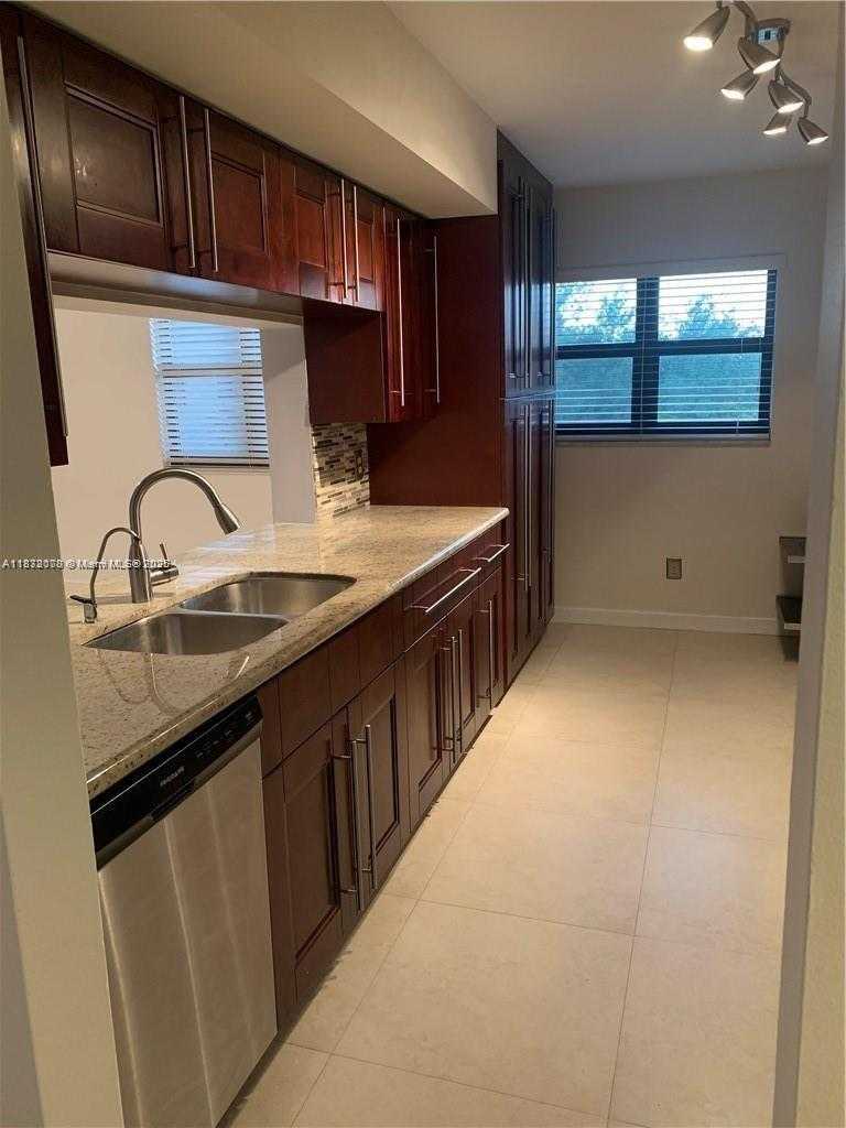 Small Image of 16171 BLATT BLVD #413, Weston Number 9