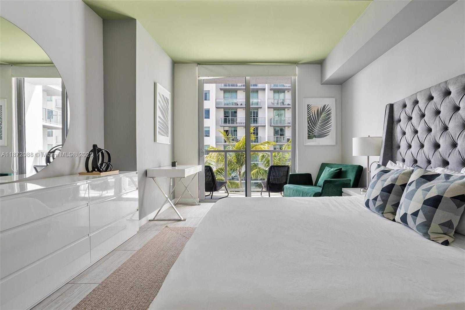 Small Image of 3900 BISCAYNE BLVD #N-819, Miami Number 10