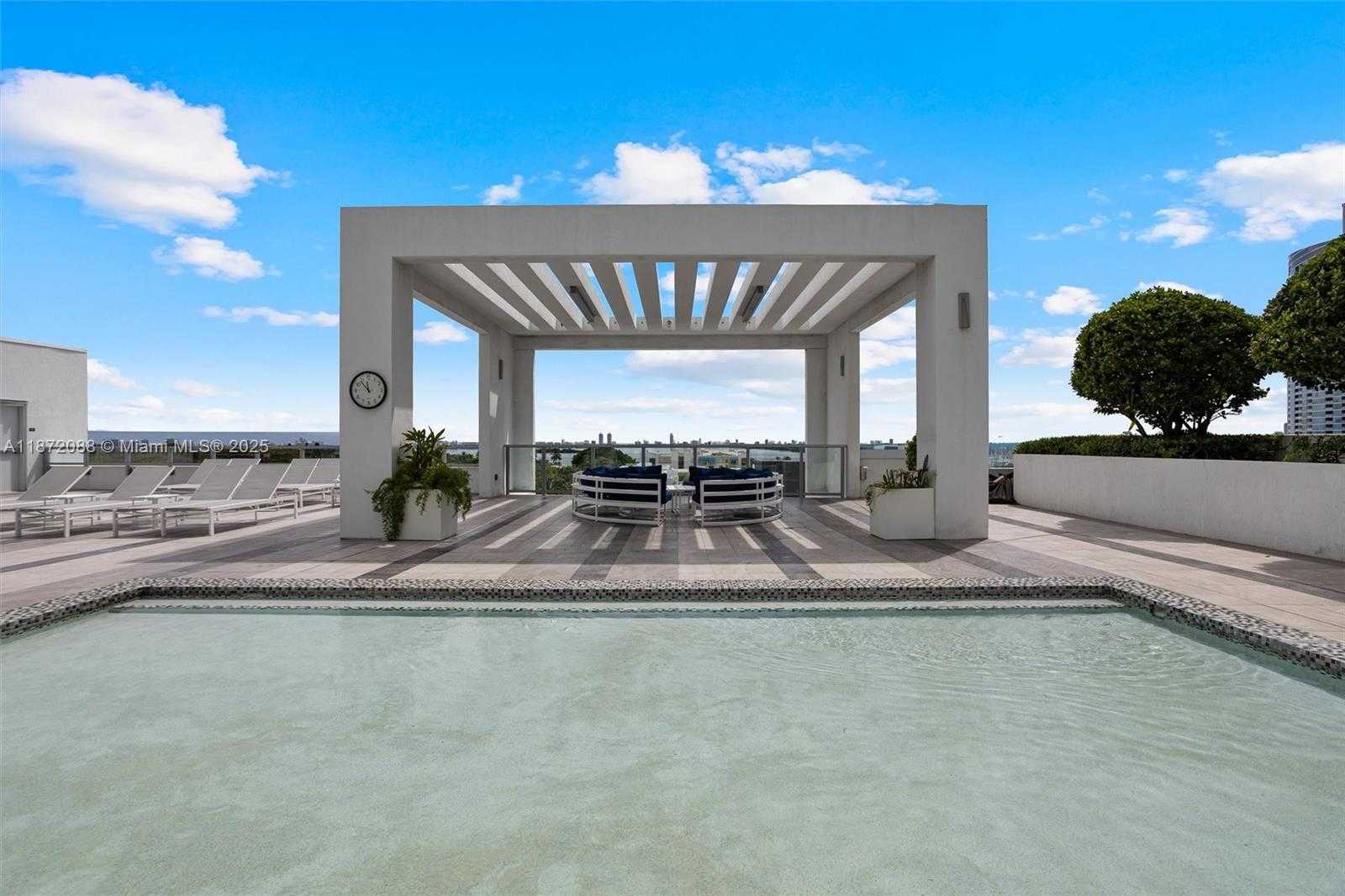 Small Image of 3900 BISCAYNE BLVD #N-819, Miami Number 20