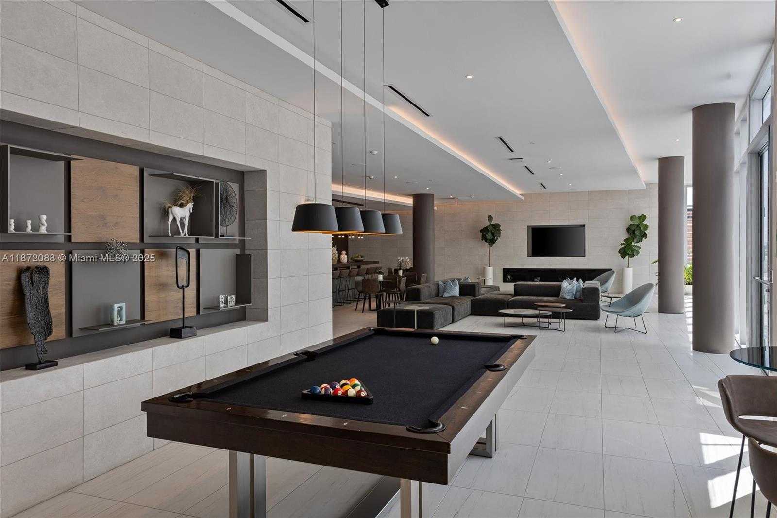 Small Image of 3900 BISCAYNE BLVD #N-819, Miami Number 29