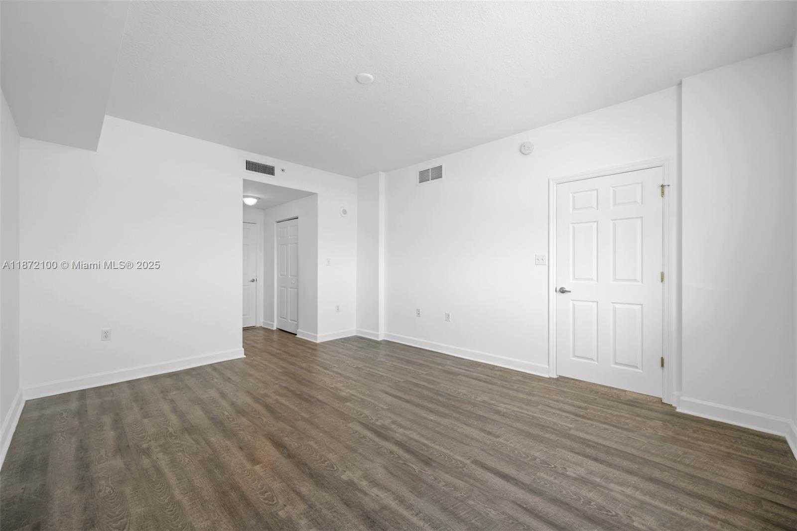 Small Image of 140 SOUTH DIXIE HWY #835, Hollywood Number 16