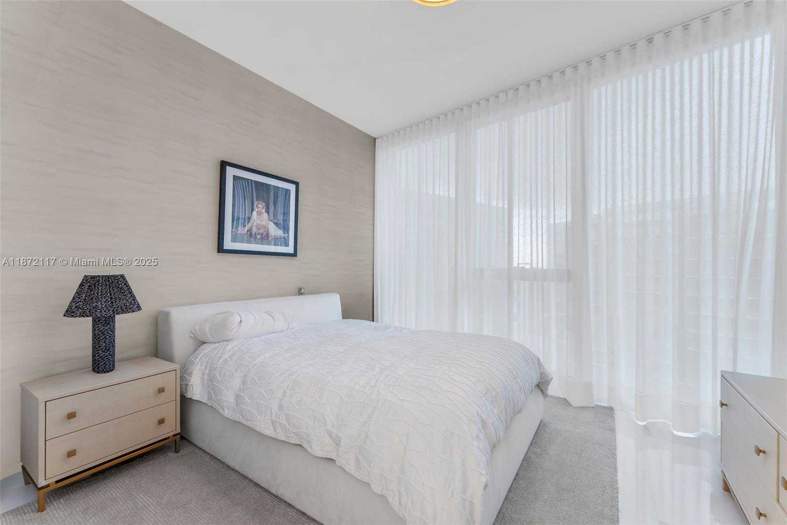 Small Image of 300 BISCAYNE BOULEVARD WAY #4104C, Miami Number 17