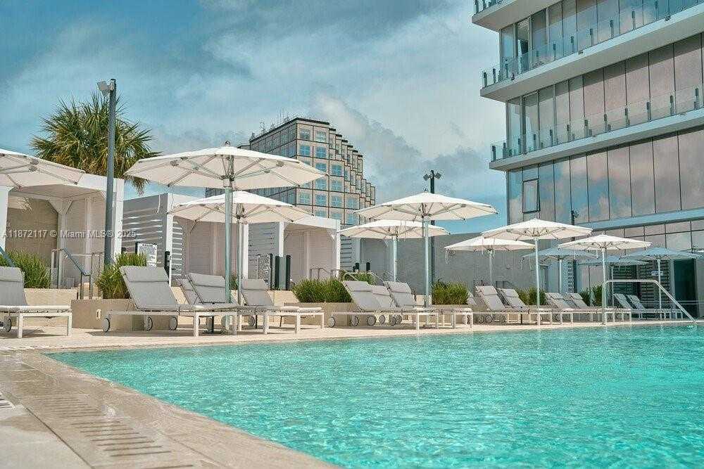 Small Image of 300 BISCAYNE BOULEVARD WAY #4104C, Miami Number 40