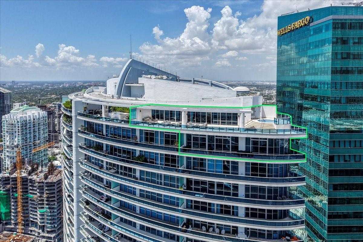 Small Image of 200 BISCAYNE BOULEVARD WAY #5401, Miami Number 50