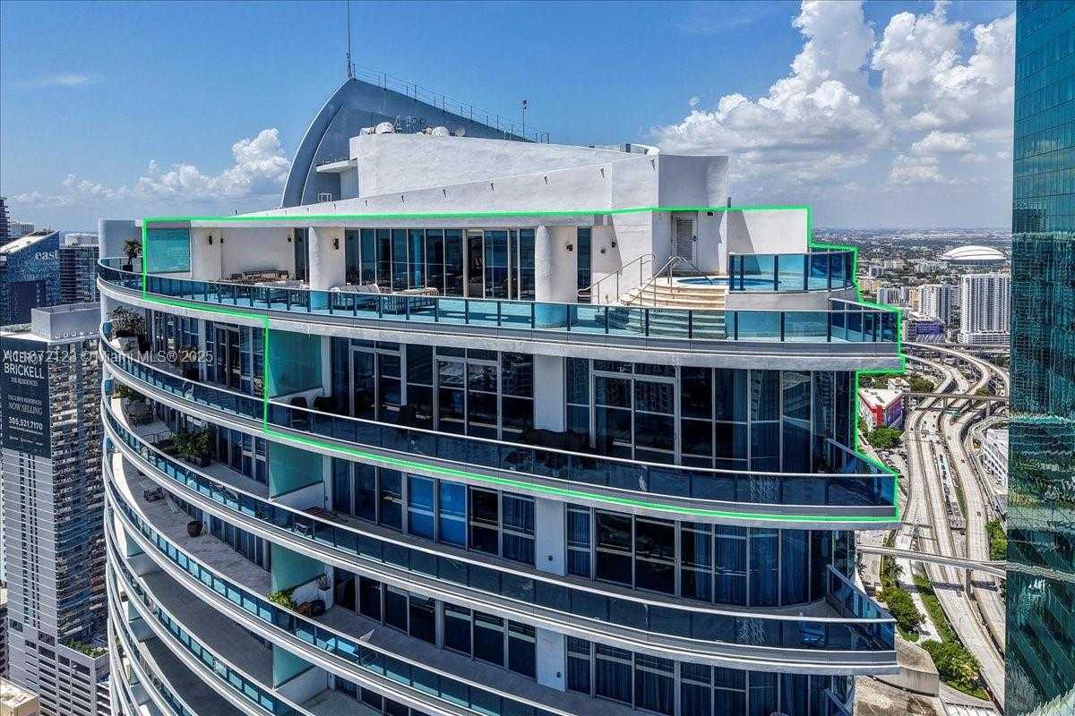 Small Image of 200 BISCAYNE BOULEVARD WAY #5401, Miami Number 51