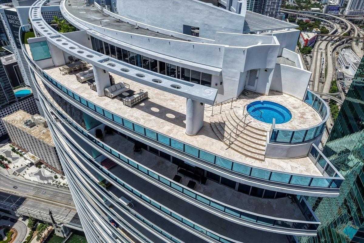 Small Image of 200 BISCAYNE BOULEVARD WAY #5401, Miami Number 52