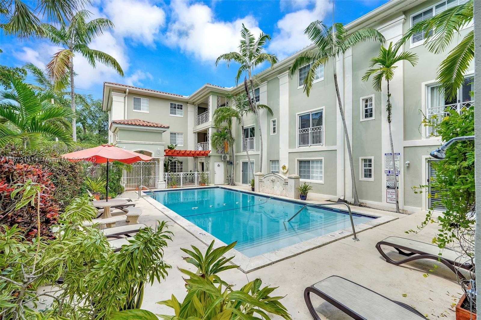 Small Image of 45 ANTILLA AVE #2E, Coral Gables Number 13