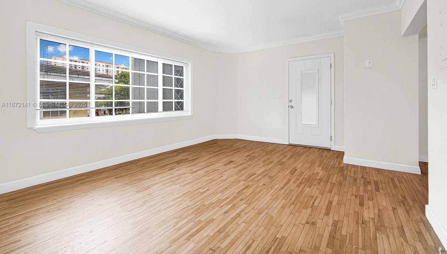 Small Image of 45 ANTILLA AVE #2E, Coral Gables Number 8