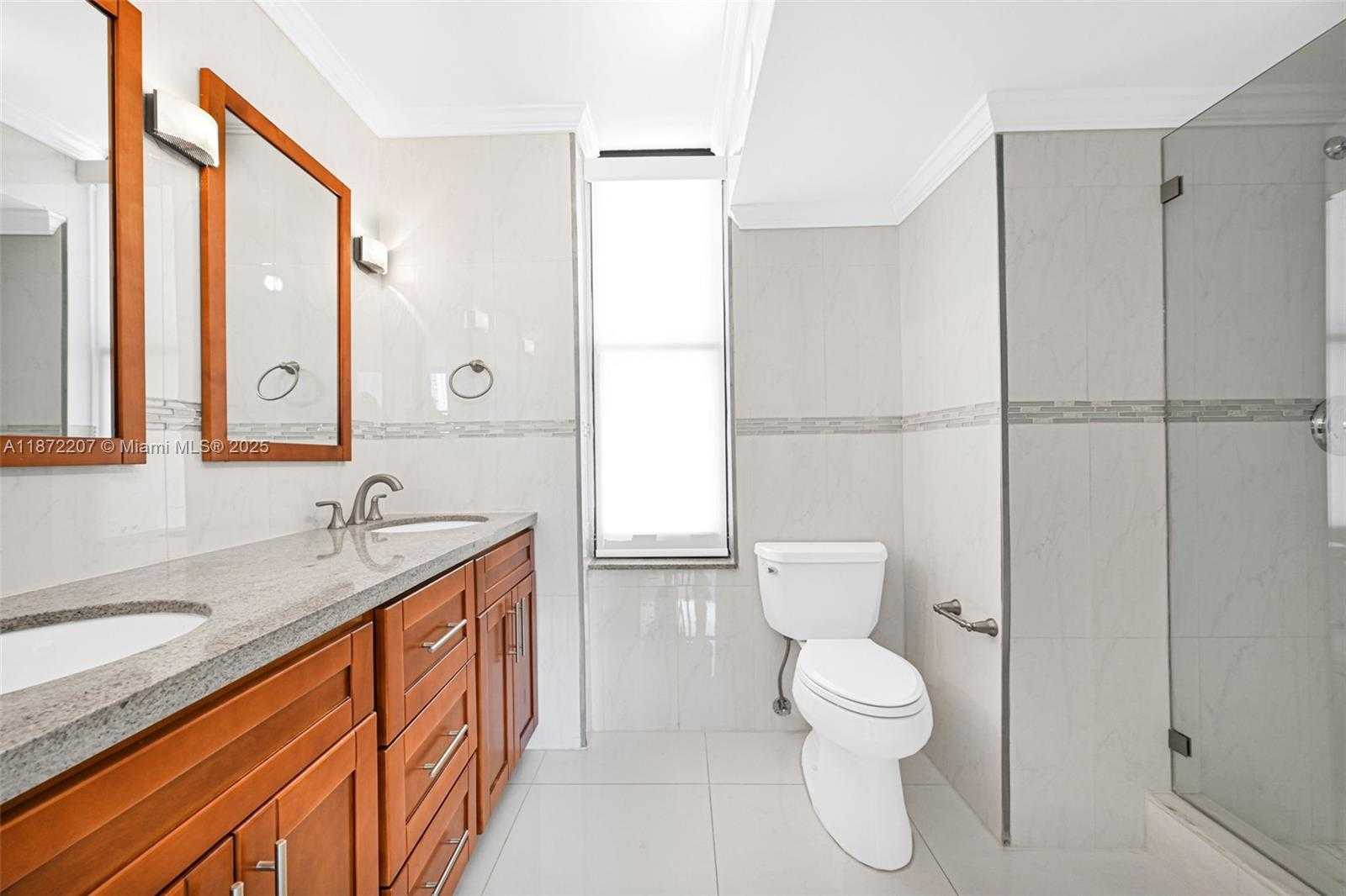 Small Image of 18181 NORTH EAST 31ST CT #807, Aventura Number 11