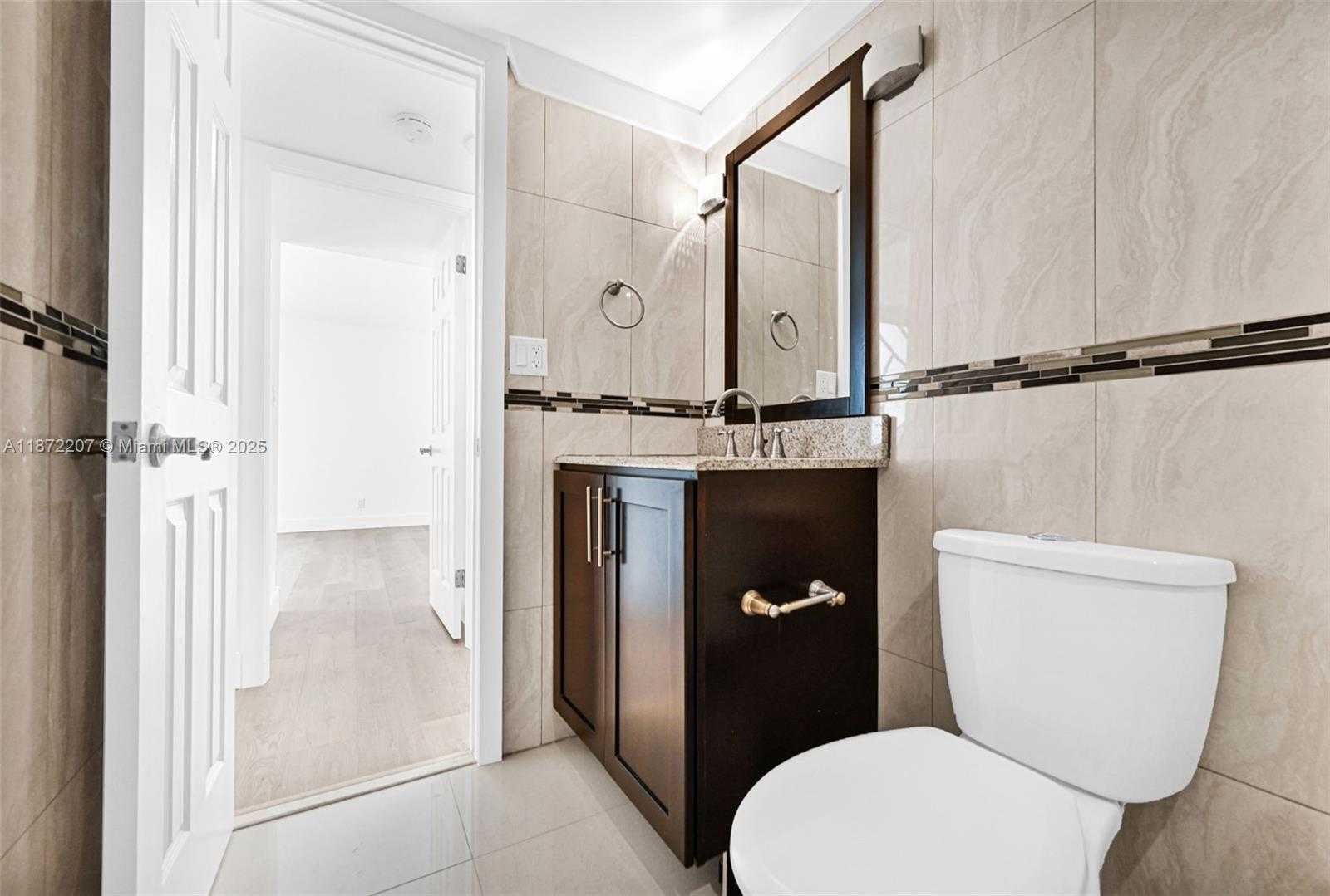 Small Image of 18181 NORTH EAST 31ST CT #807, Aventura Number 15