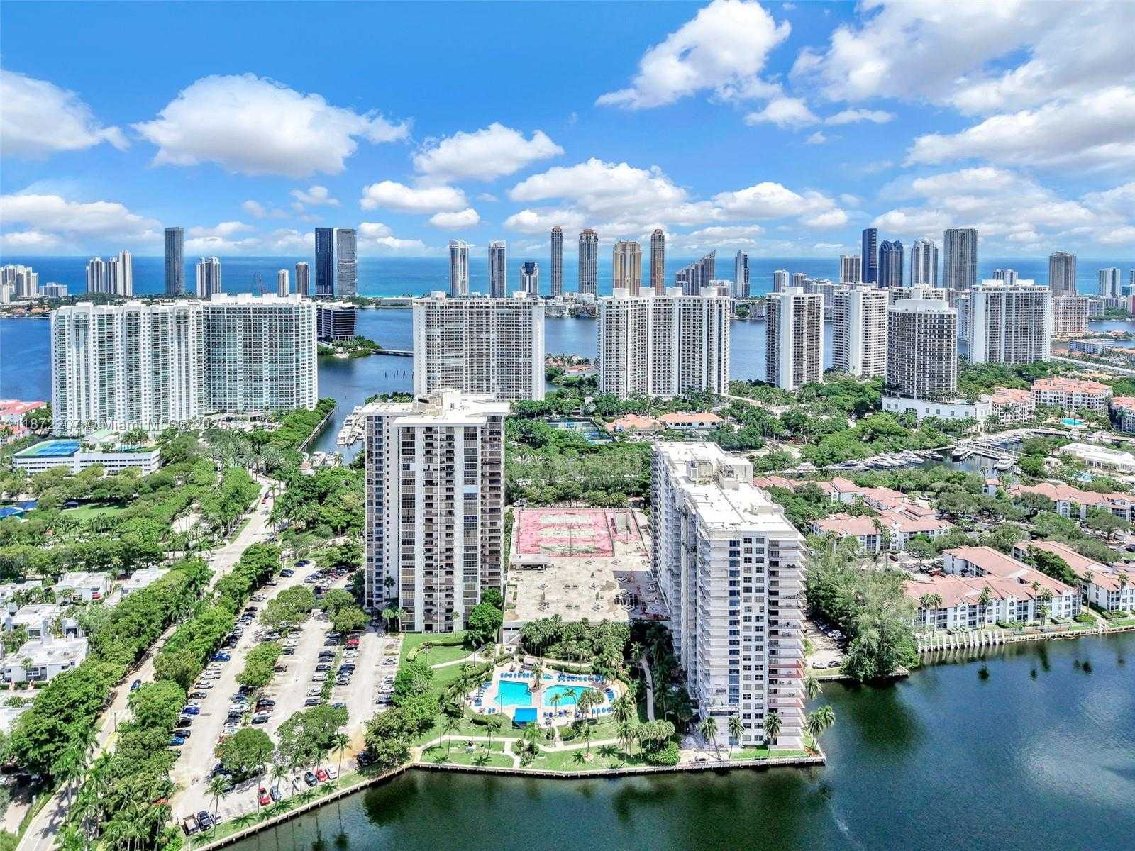 Small Image of 18181 NORTH EAST 31ST CT #807, Aventura Number 27
