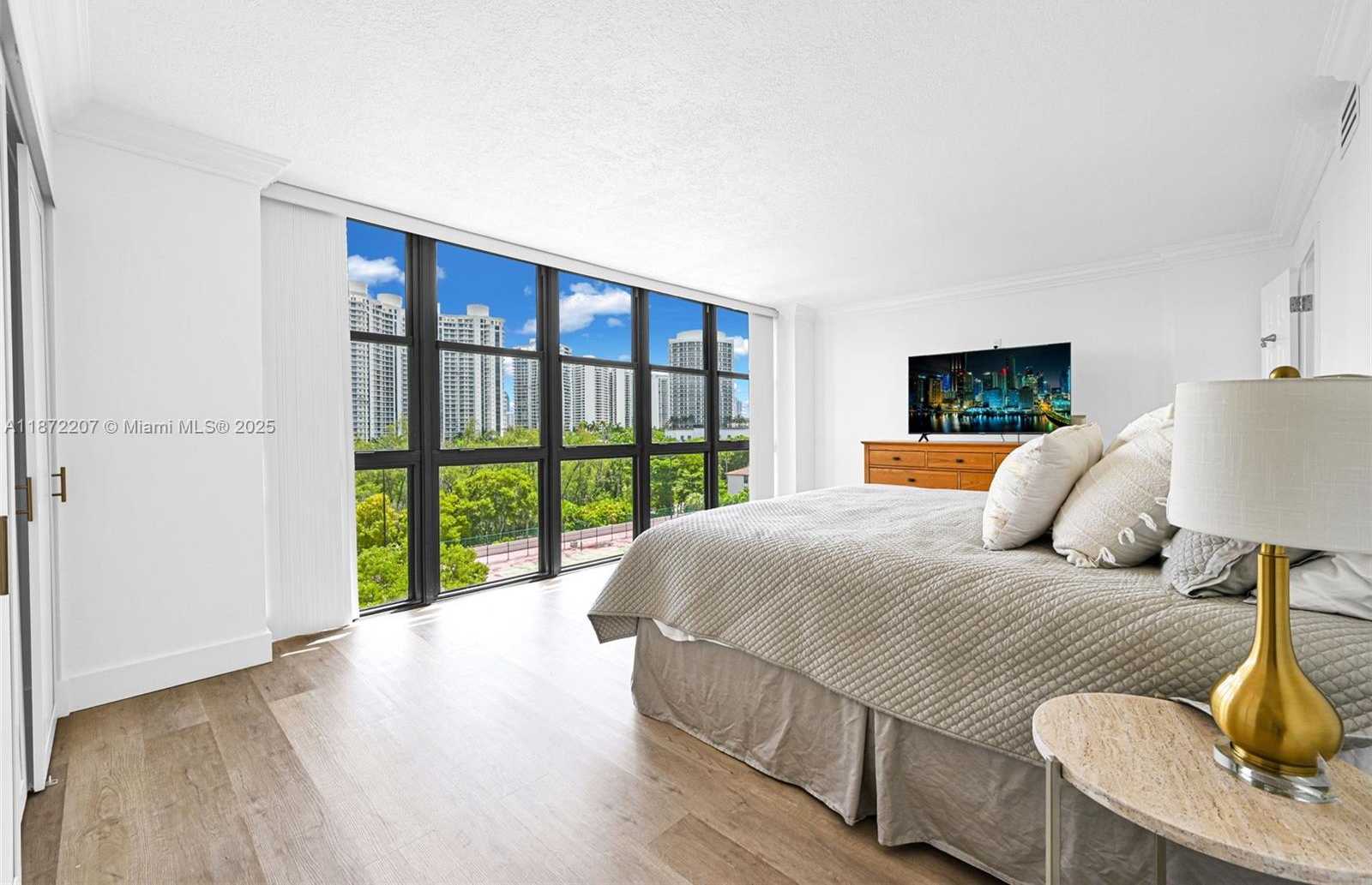 Small Image of 18181 NORTH EAST 31ST CT #807, Aventura Number 9
