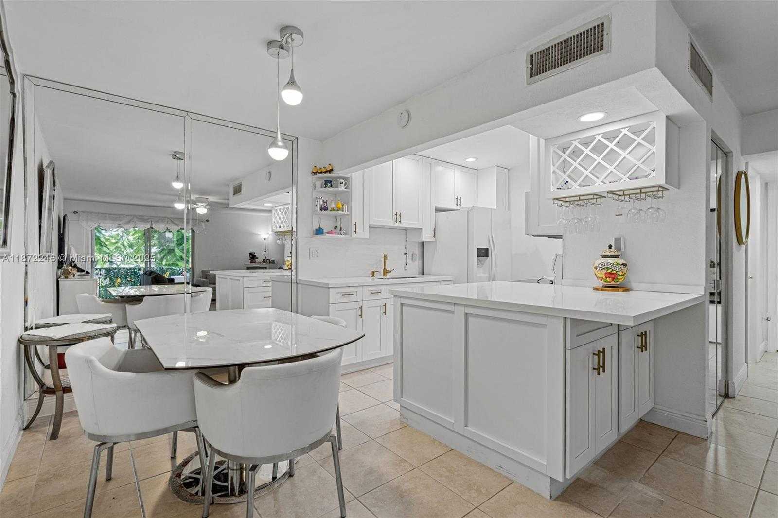 Small Image of 10834 NORTH KENDALL DR #X12, Miami Number 16