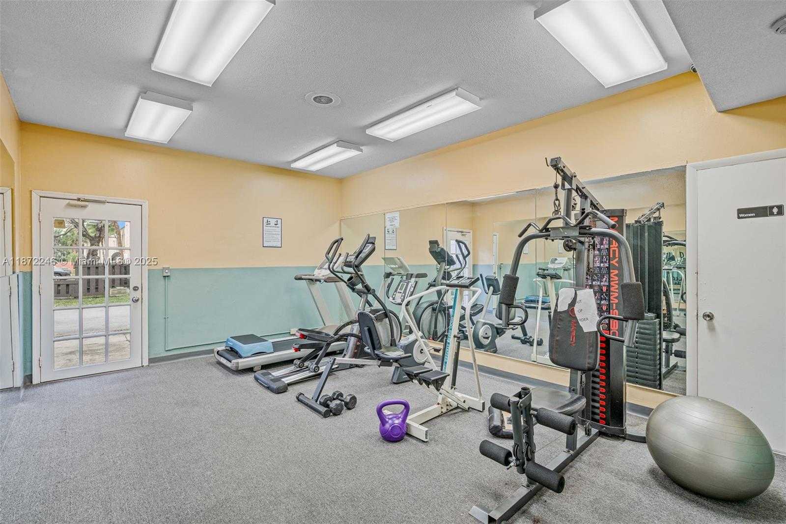 Small Image of 10834 NORTH KENDALL DR #X12, Miami Number 37