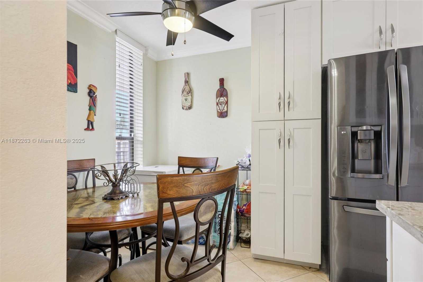 Small Image of 5732 CORAL LAKE DR #308, Margate Number 18