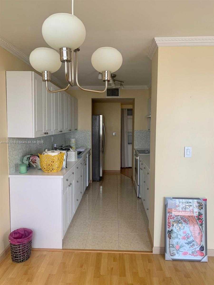 Small Image of 250 174TH ST #1801, Sunny Isles Beach Number 10
