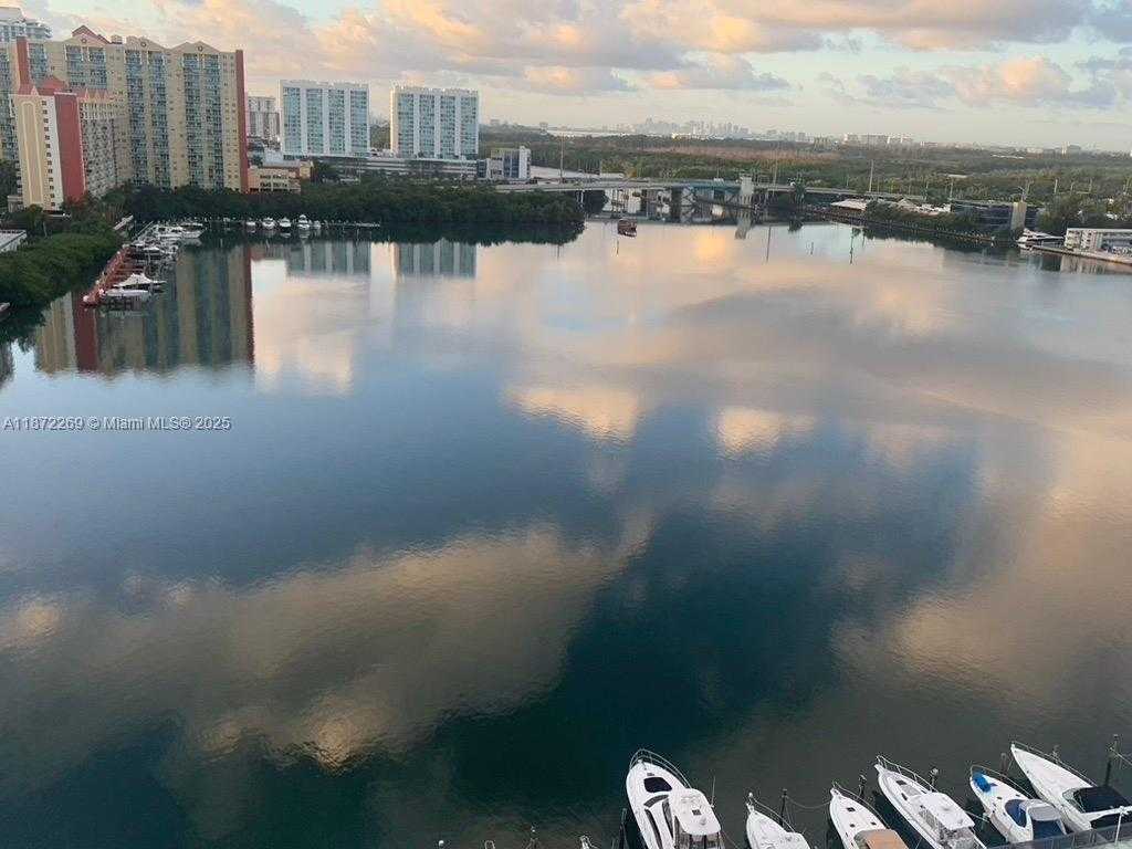 Small Image of 250 174TH ST #1801, Sunny Isles Beach Number 4