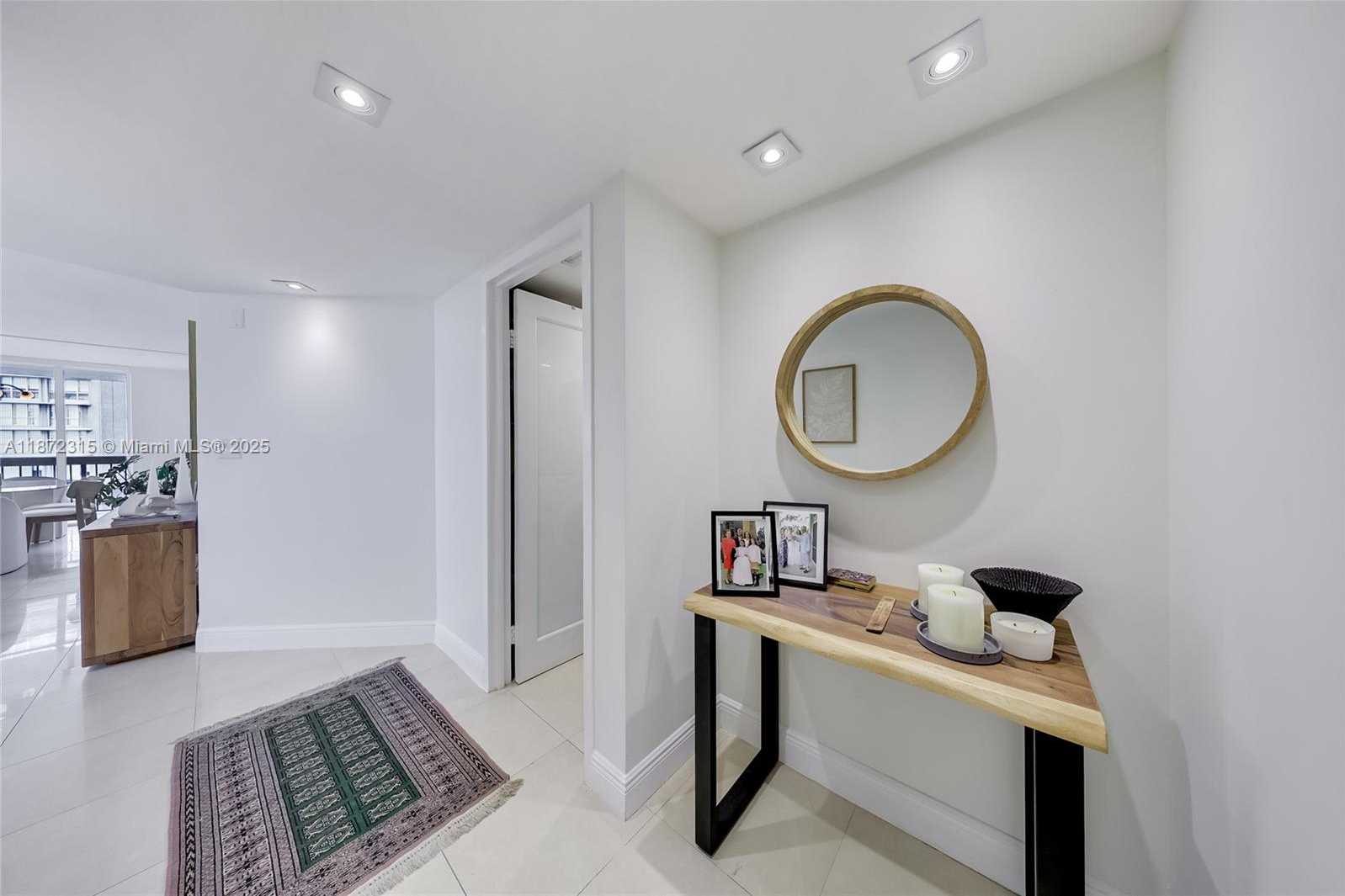 Small Image of 2333 BRICKELL AVE #1406, Miami Number 18
