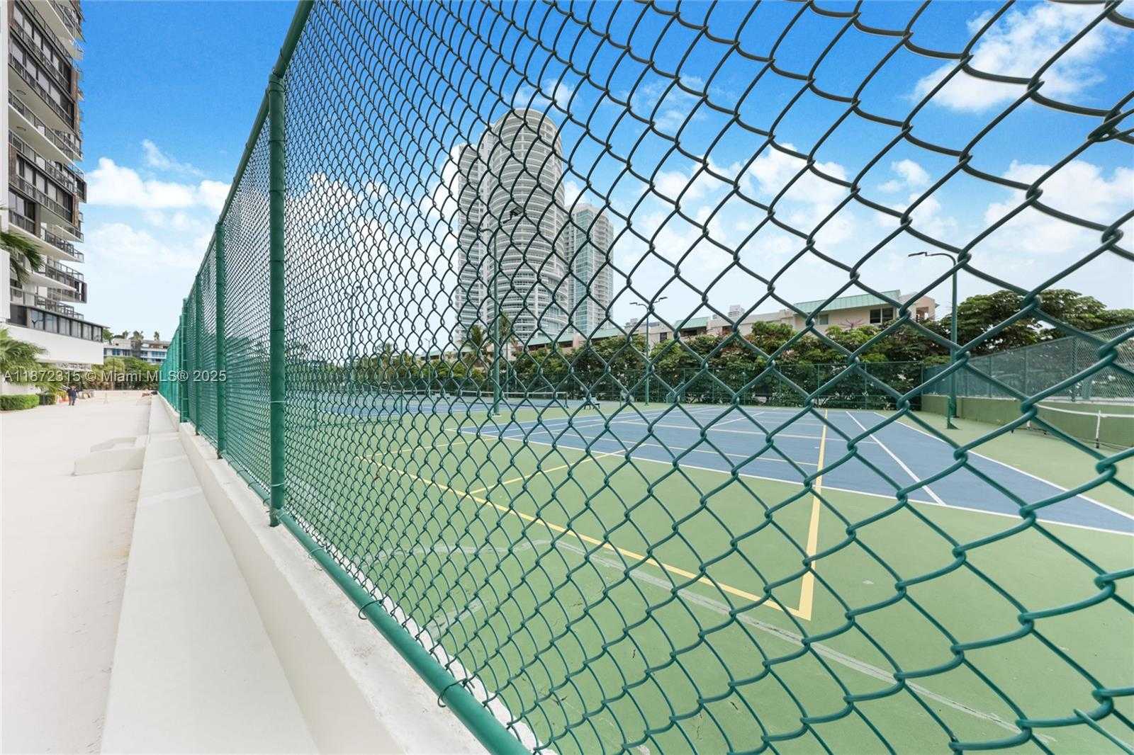 Small Image of 2333 BRICKELL AVE #1406, Miami Number 22