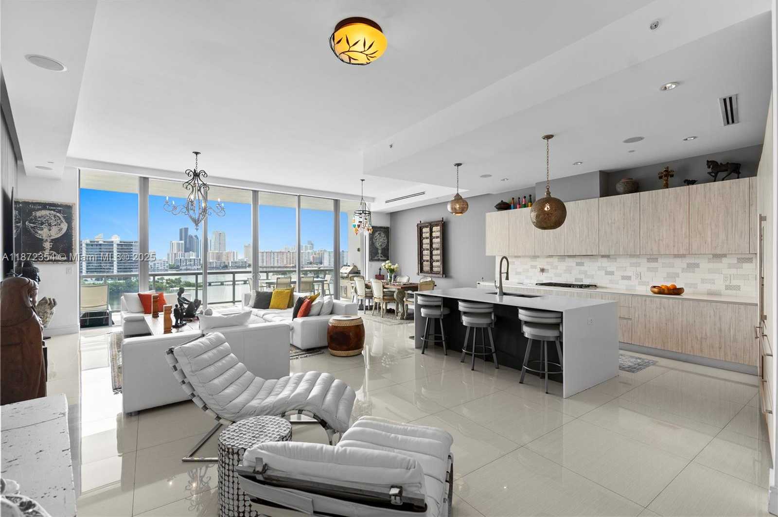 Small Image of 3300 NORTH EAST 188TH ST #LPH16, Aventura Number 11