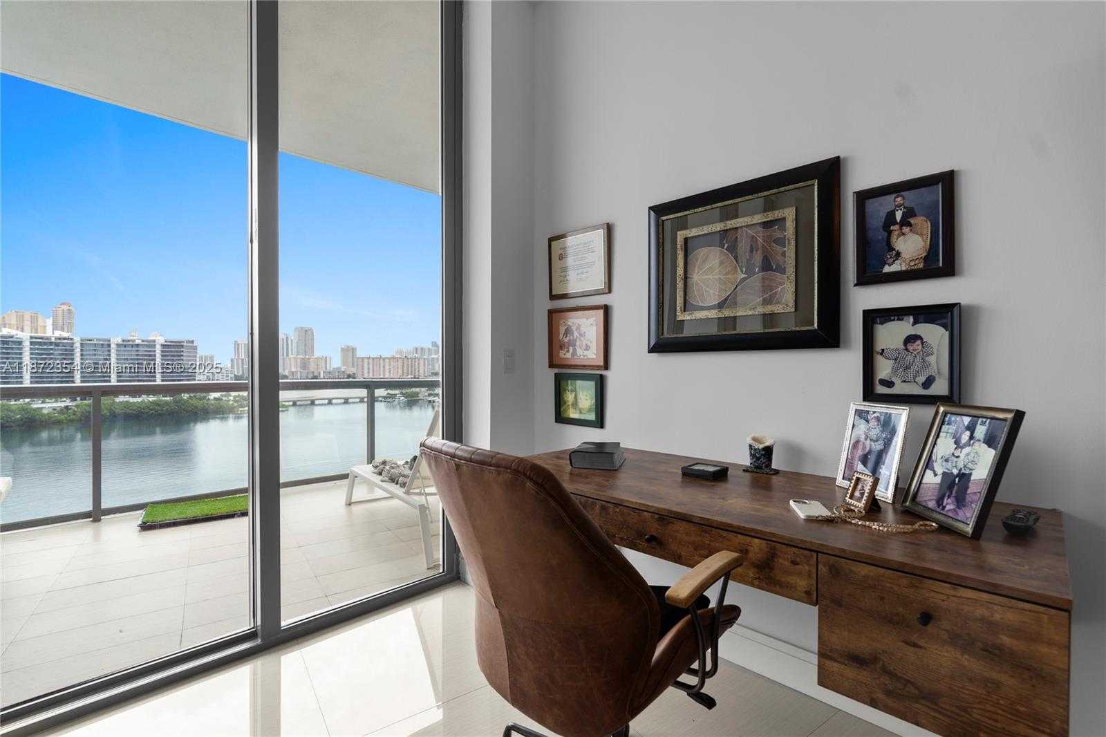 Small Image of 3300 NORTH EAST 188TH ST #LPH16, Aventura Number 21