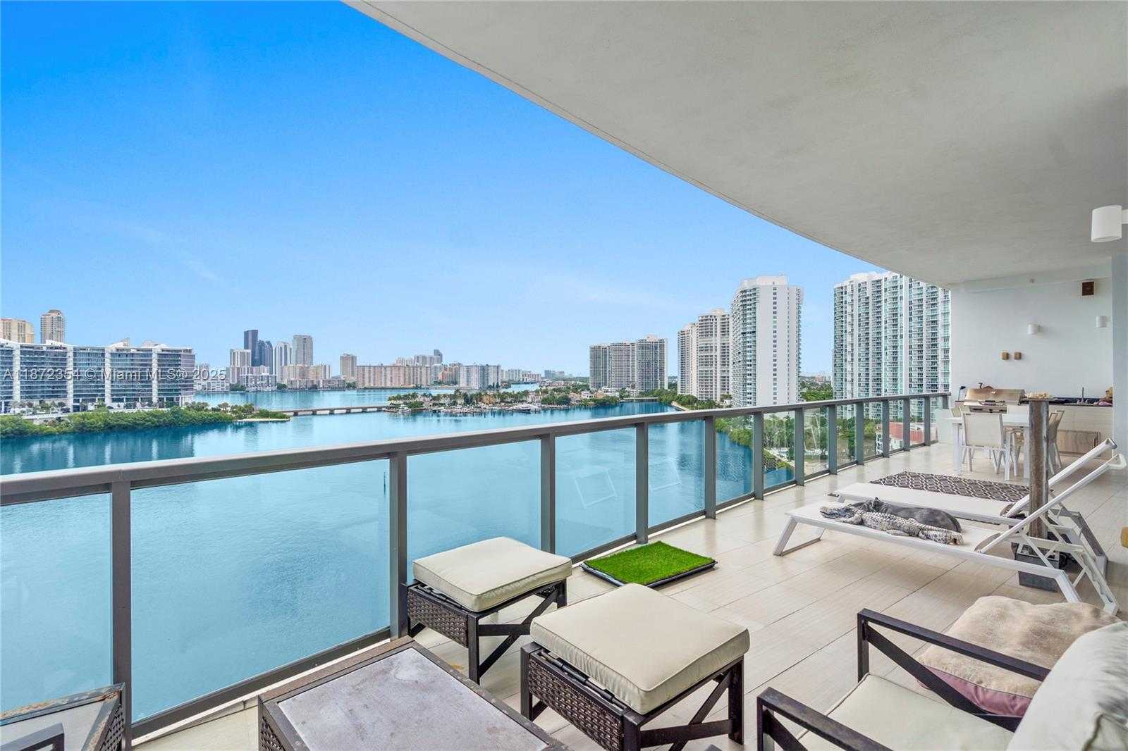 Small Image of 3300 NORTH EAST 188TH ST #LPH16, Aventura Number 3