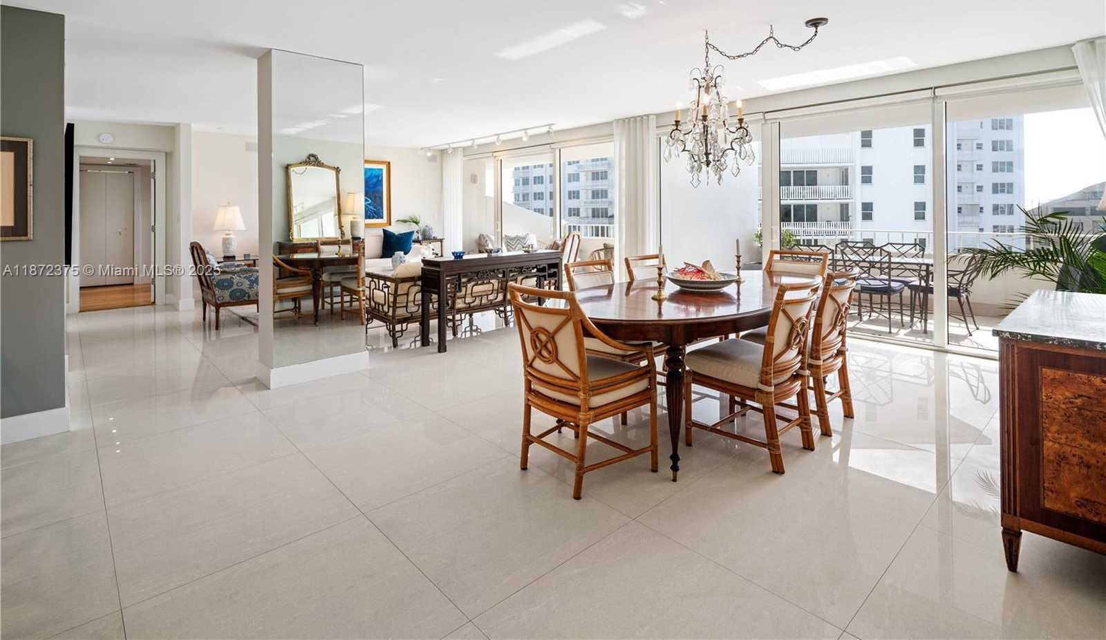 Small Image of 199 OCEAN LANE DR #1005, Key Biscayne Number 10