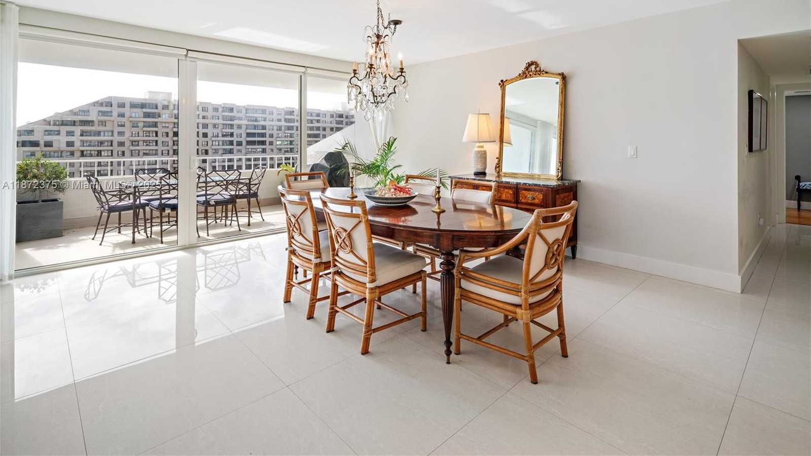 Small Image of 199 OCEAN LANE DR #1005, Key Biscayne Number 11