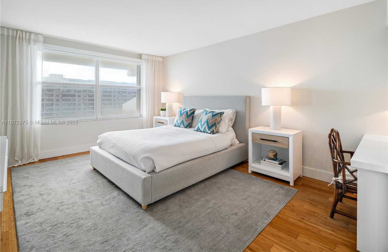 Small Image of 199 OCEAN LANE DR #1005, Key Biscayne Number 18