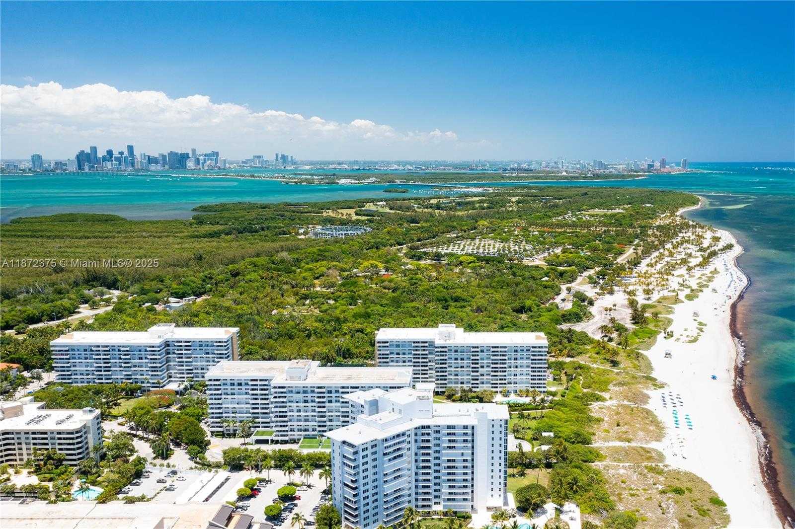 Small Image of 199 OCEAN LANE DR #1005, Key Biscayne Number 33