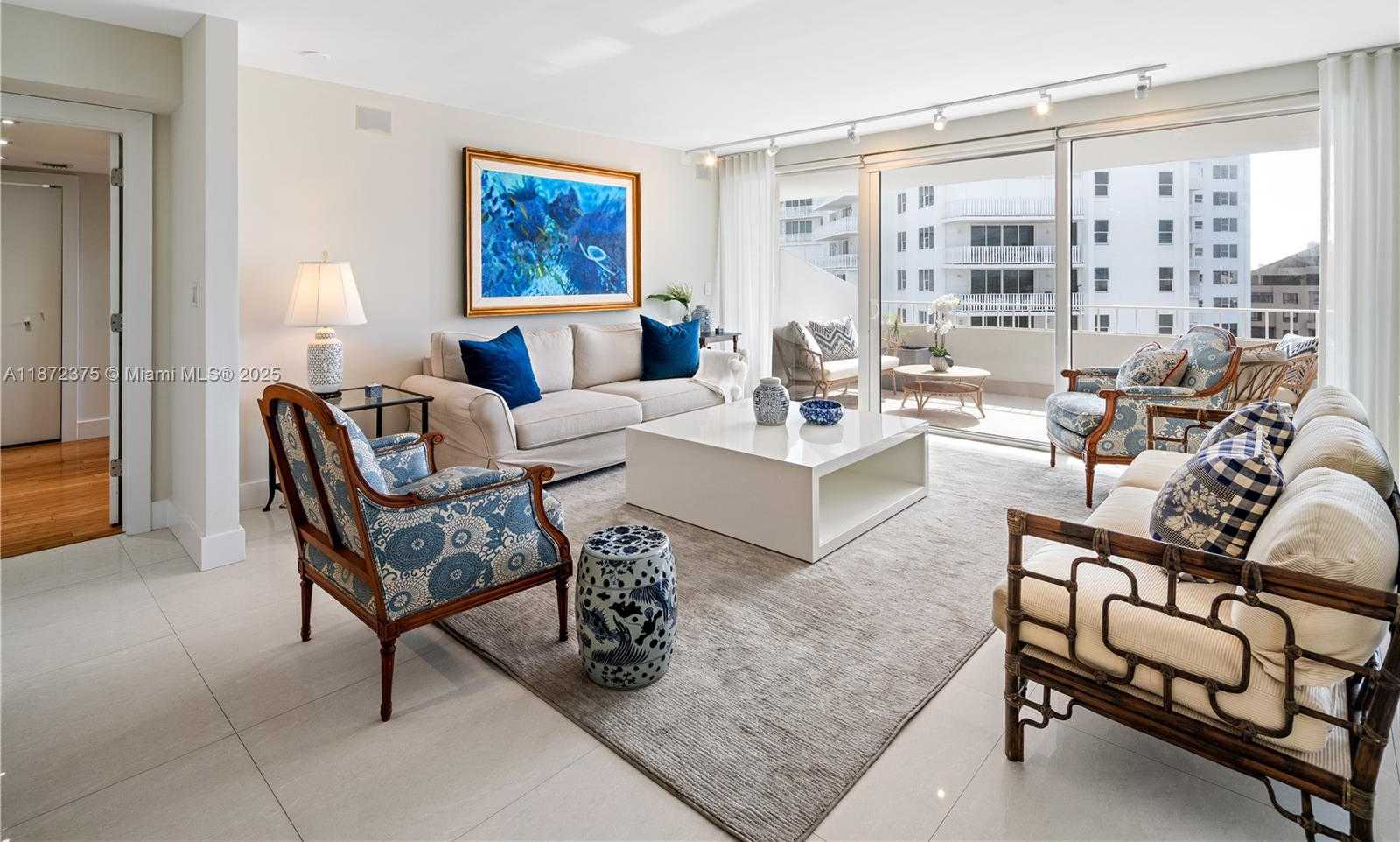 Small Image of 199 OCEAN LANE DR #1005, Key Biscayne Number 4