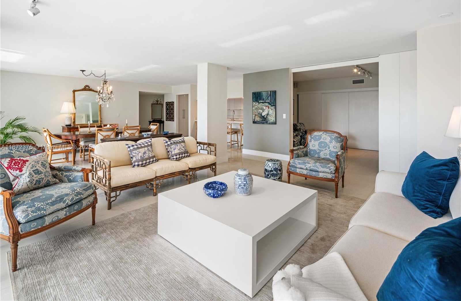 Small Image of 199 OCEAN LANE DR #1005, Key Biscayne Number 7
