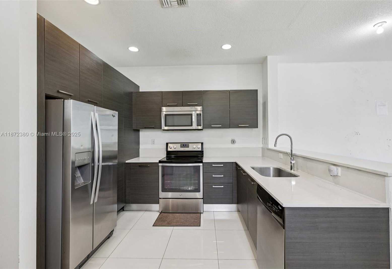 Small Image of 3563 NORTH WEST 13TH ST, Lauderhill Number 13