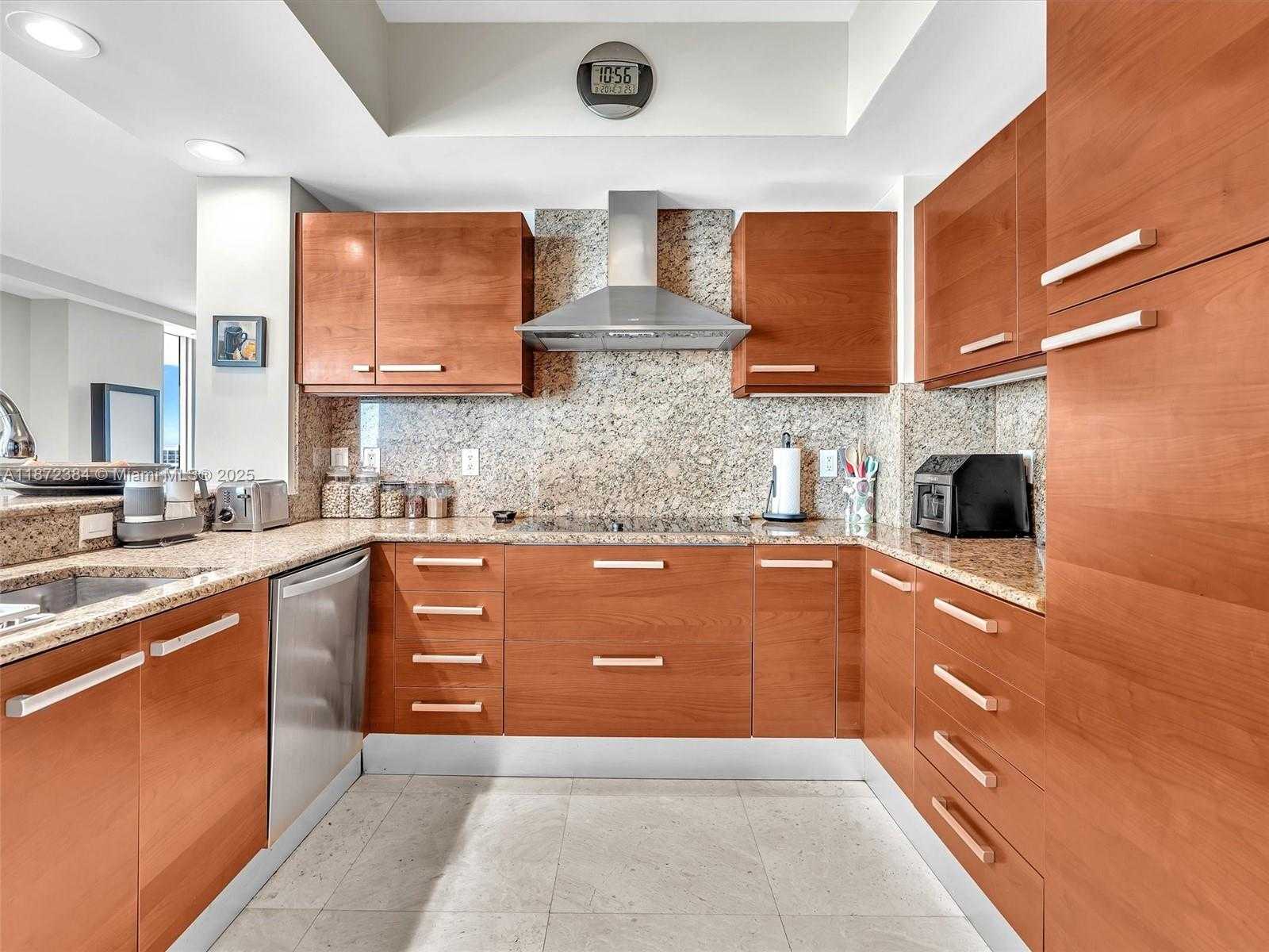 Small Image of 3535 SOUTH OCEAN DR #905, Hollywood Number 21