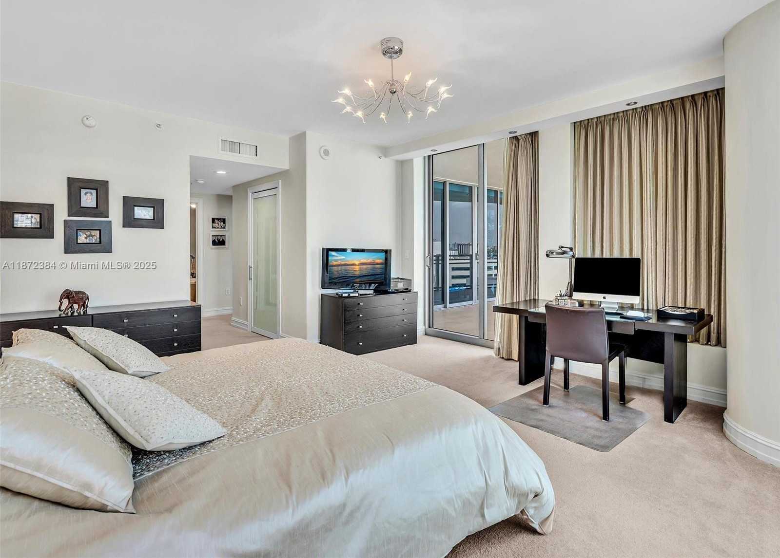 Small Image of 3535 SOUTH OCEAN DR #905, Hollywood Number 32