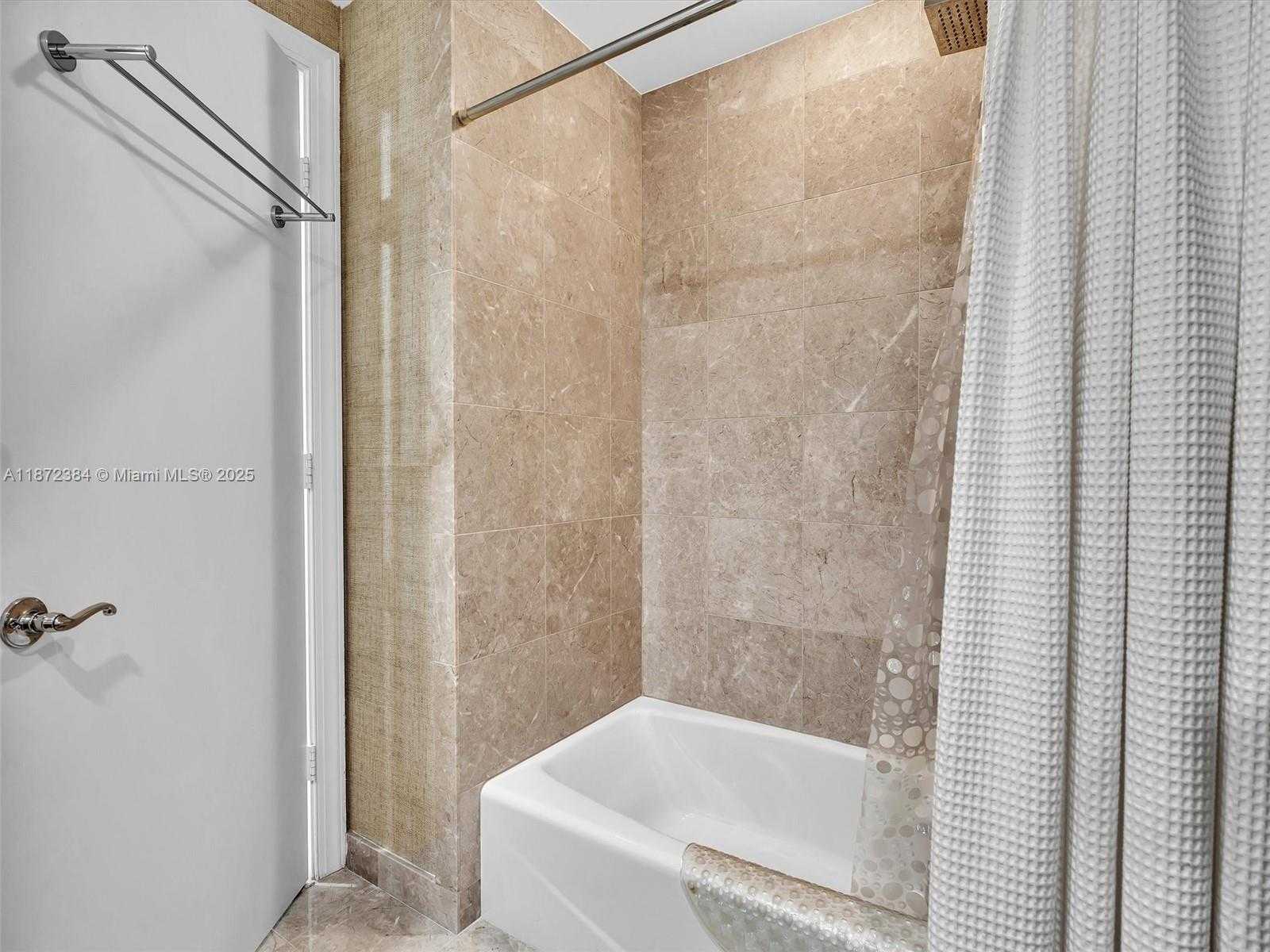 Small Image of 3535 SOUTH OCEAN DR #905, Hollywood Number 56