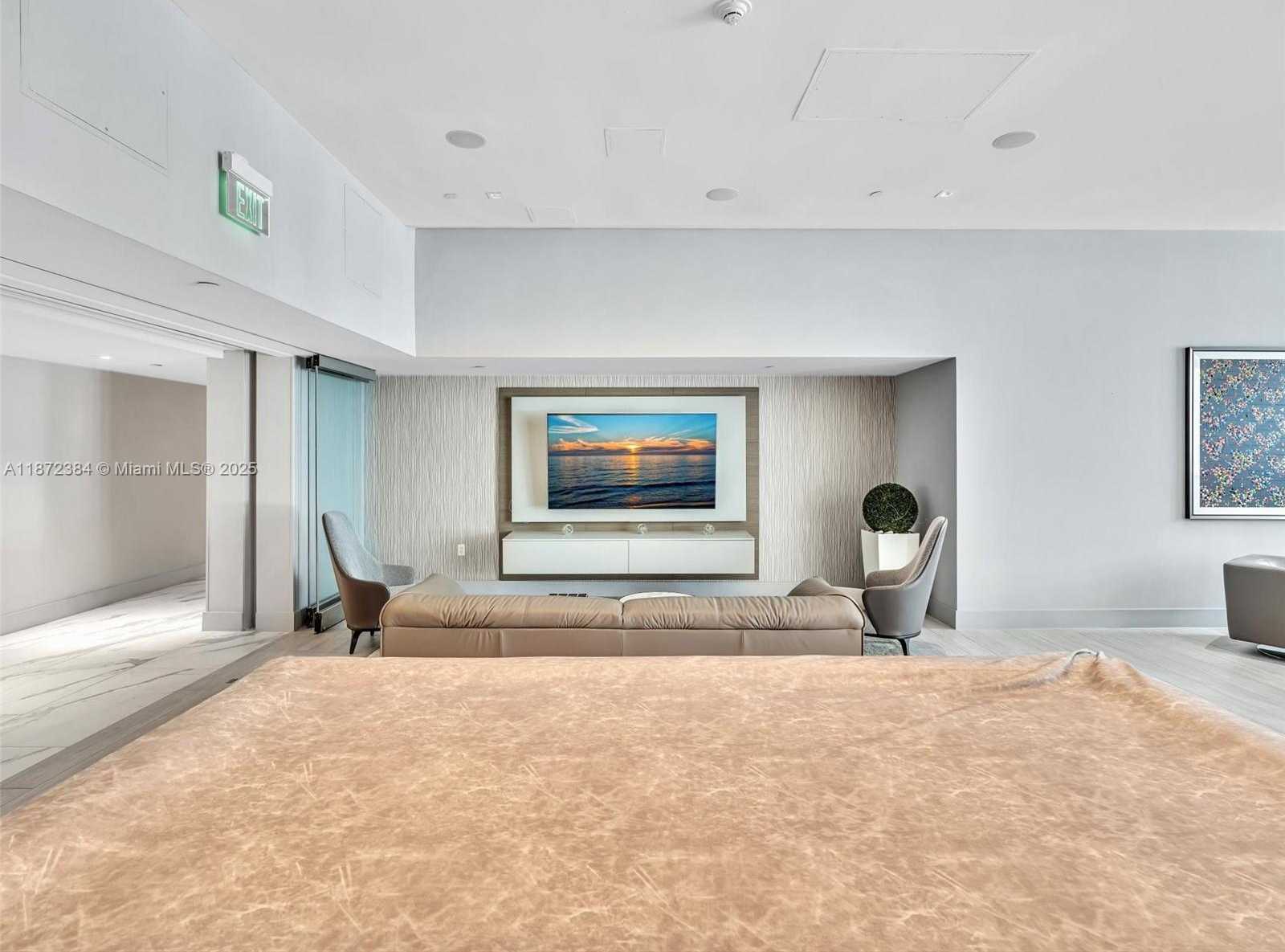 Small Image of 3535 SOUTH OCEAN DR #905, Hollywood Number 75