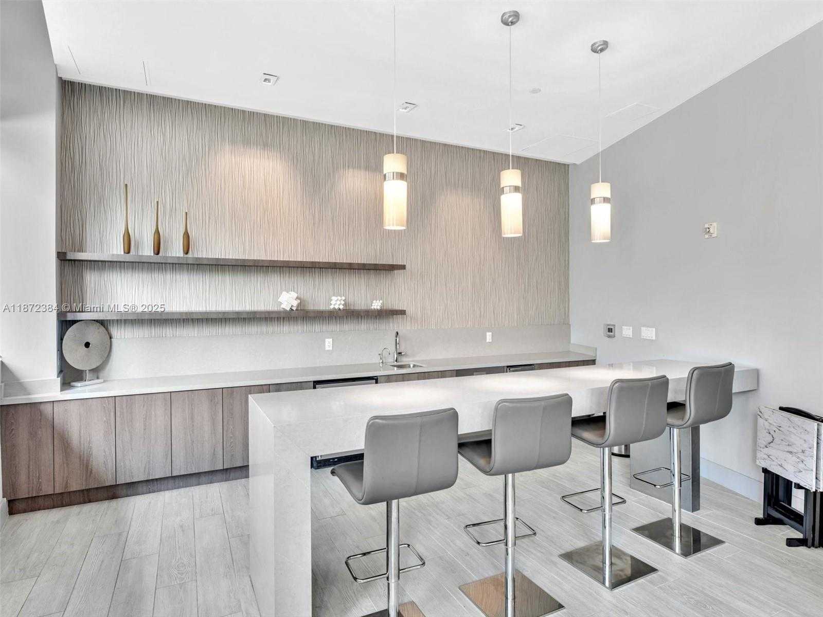 Small Image of 3535 SOUTH OCEAN DR #905, Hollywood Number 77