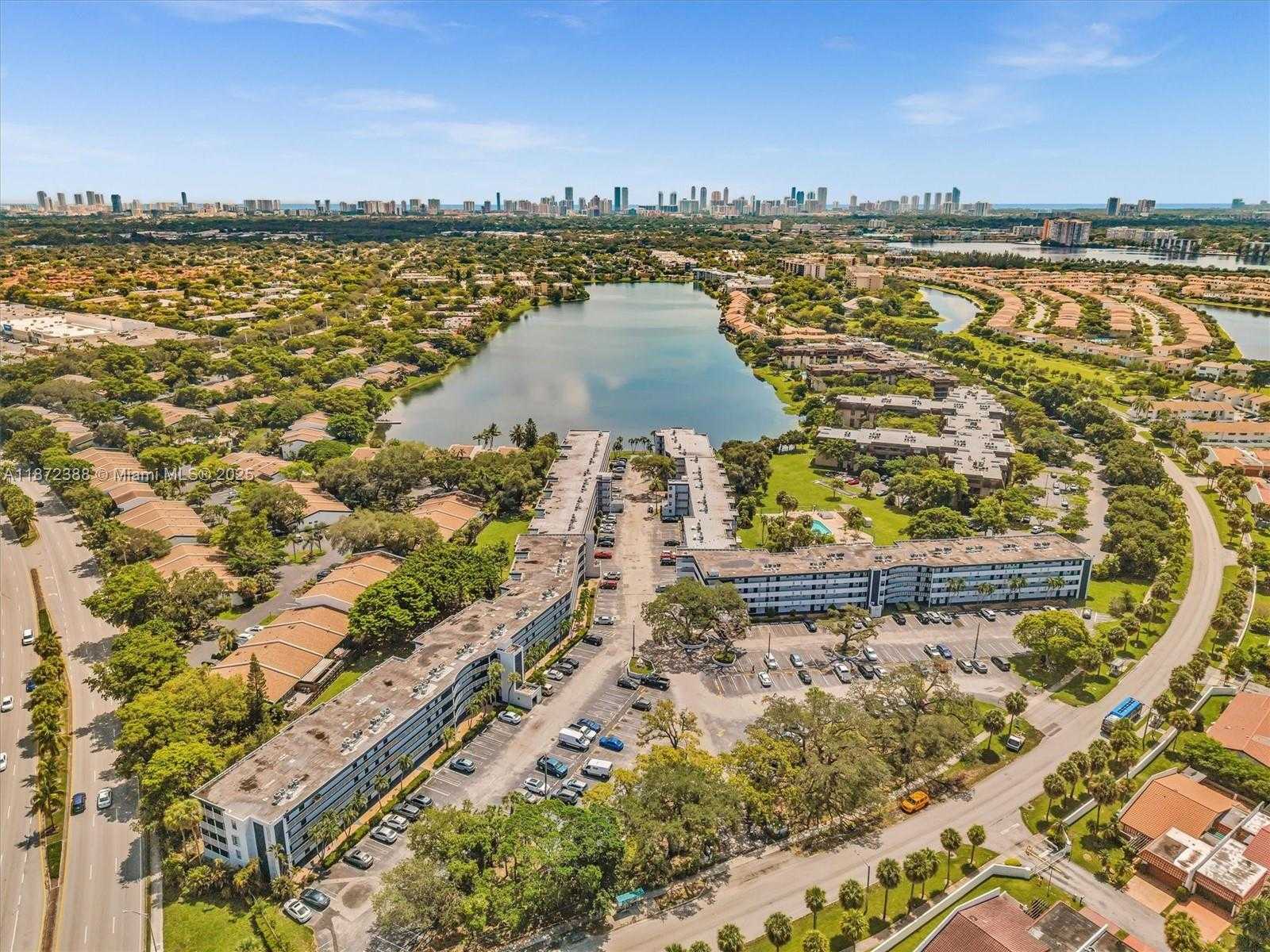 Small Image of 445 NORTH EAST 195TH ST #431, Miami Number 30