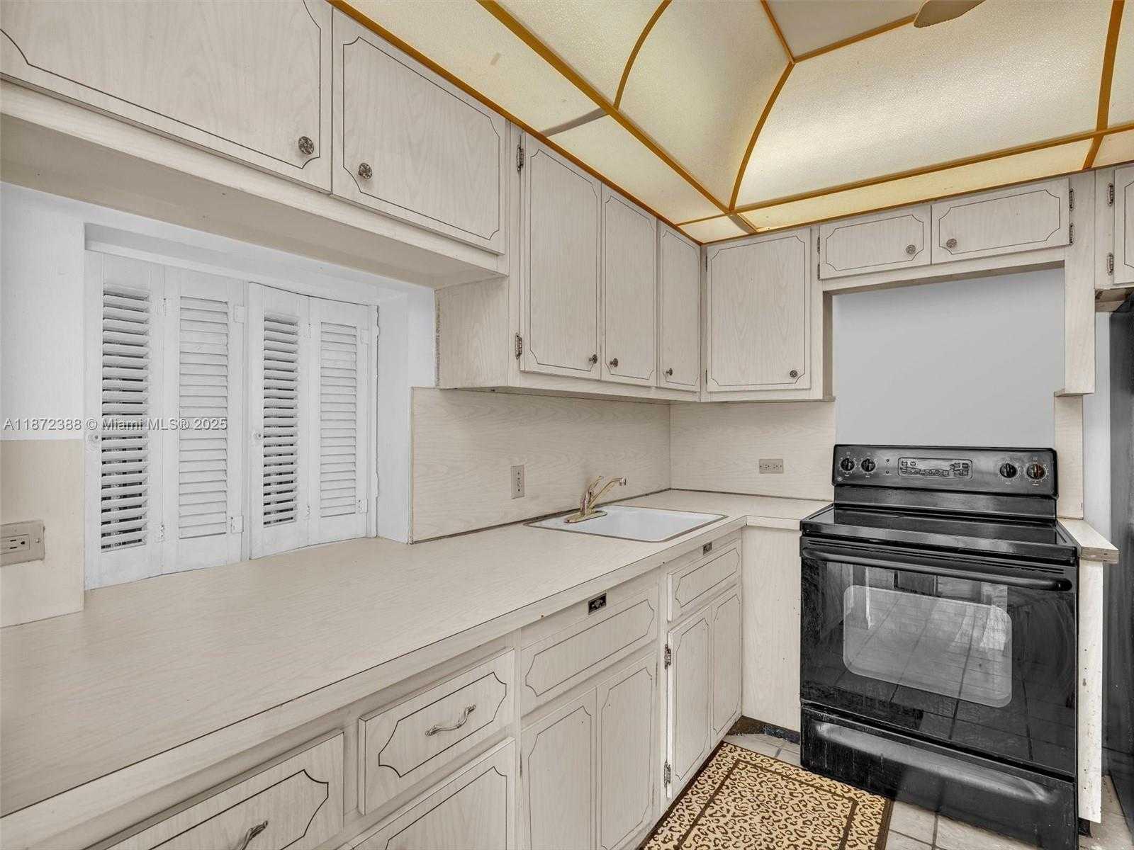 Small Image of 445 NORTH EAST 195TH ST #431, Miami Number 9